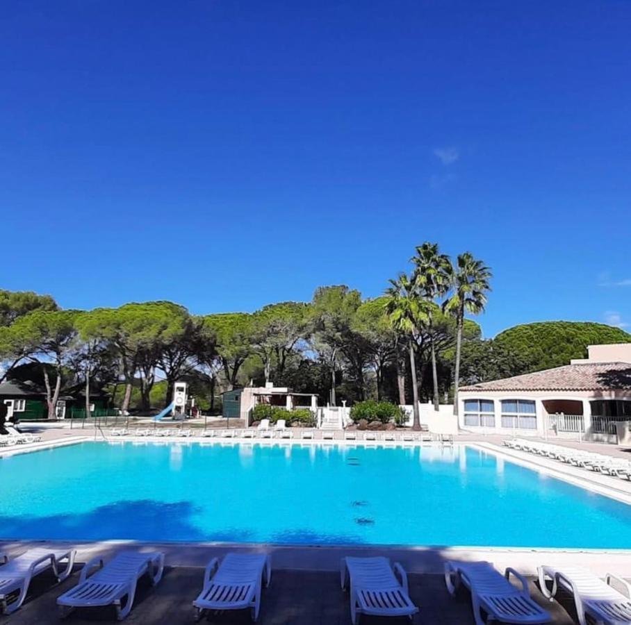 Studio Climatise Avec Piscine Saint-Raphaël Eksteriør billede