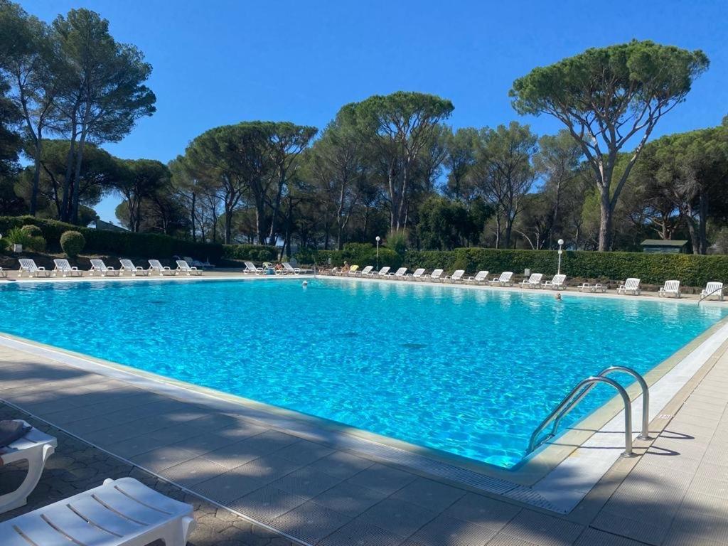 Studio Climatise Avec Piscine Saint-Raphaël Eksteriør billede